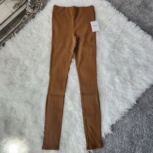 Forever 21 High Waist Ribbed Knit Leggins. Size Small. New.